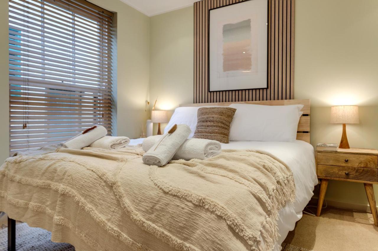 The Rafters - 2 Bedroom Apartment - Central Location - Vibrant Atmosphere Canterbury Esterno foto