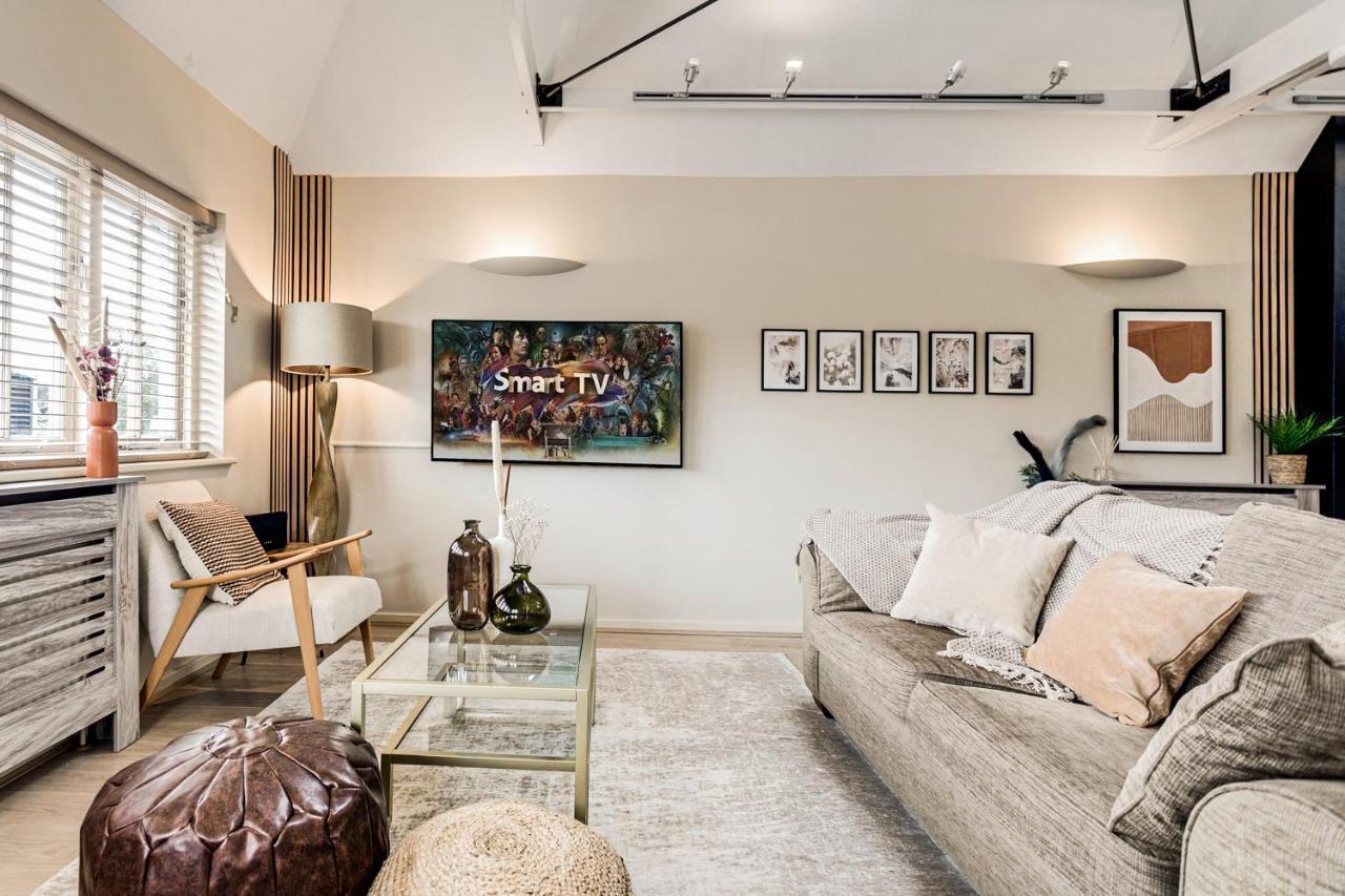 The Rafters - 2 Bedroom Apartment - Central Location - Vibrant Atmosphere Canterbury Esterno foto