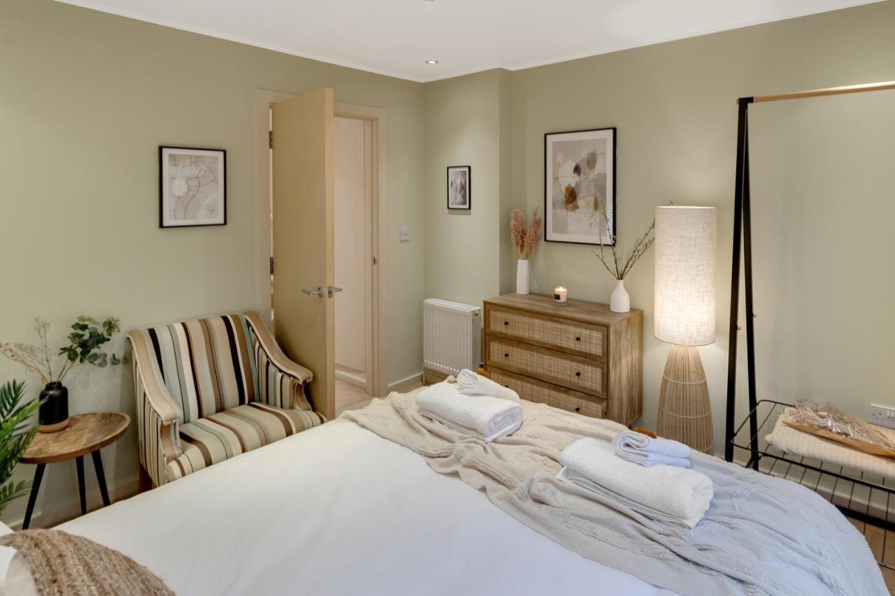 The Rafters - 2 Bedroom Apartment - Central Location - Vibrant Atmosphere Canterbury Esterno foto