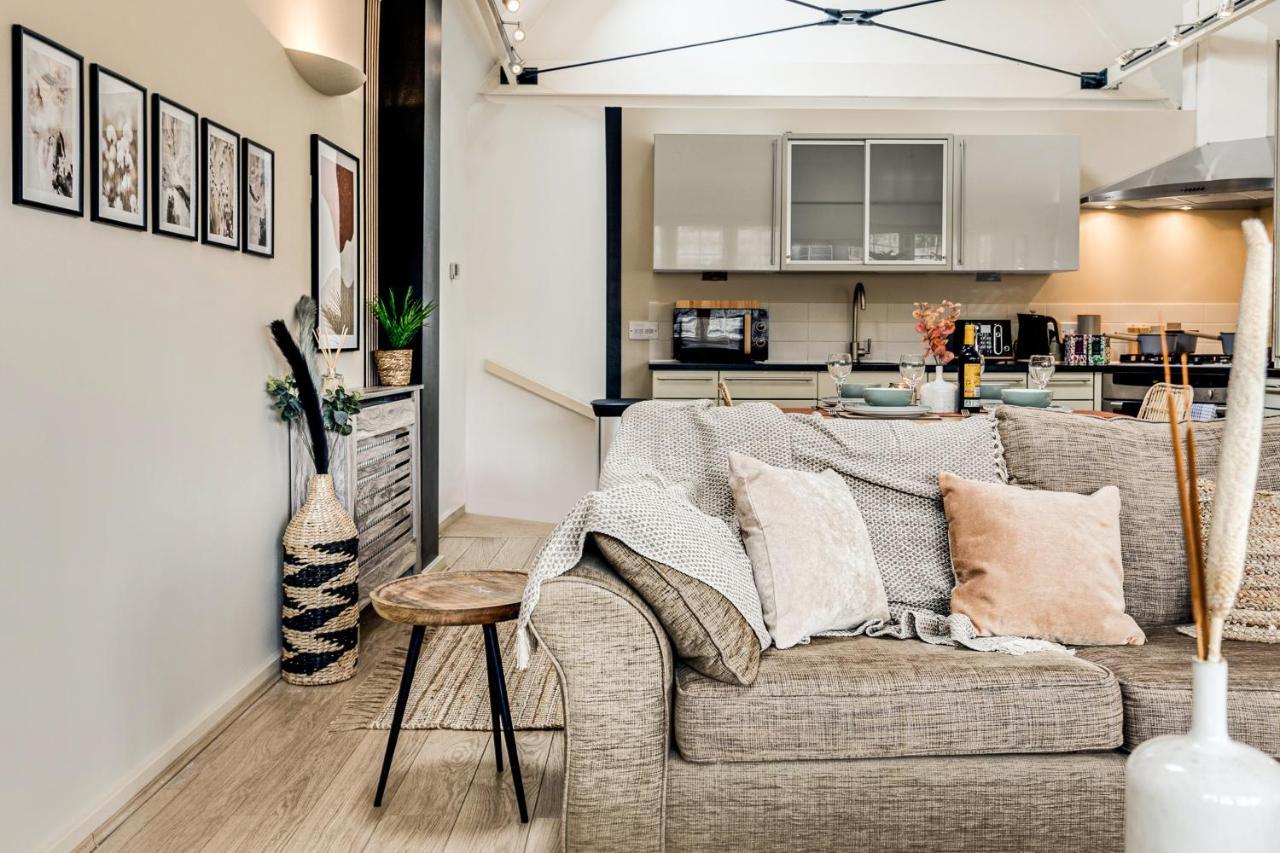 The Rafters - 2 Bedroom Apartment - Central Location - Vibrant Atmosphere Canterbury Esterno foto