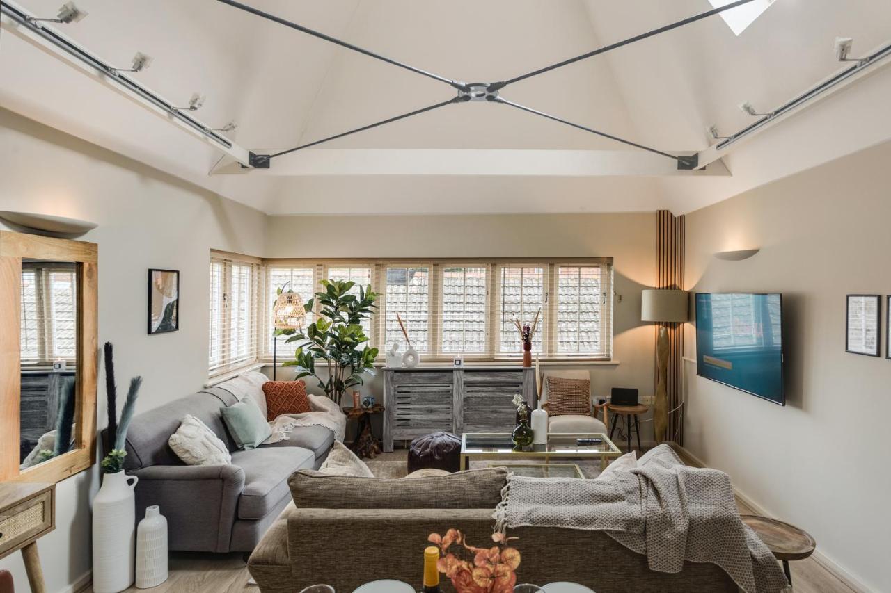 The Rafters - 2 Bedroom Apartment - Central Location - Vibrant Atmosphere Canterbury Esterno foto